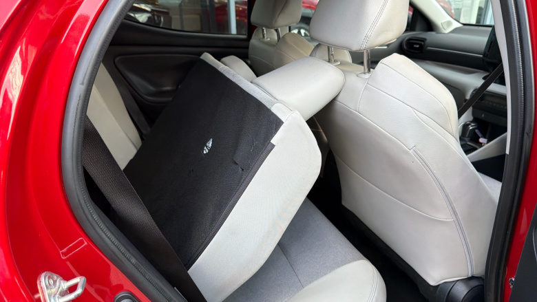 Toyota Yaris 1.5 Hybrid Excel 5dr CVT Hybrid Hatchback